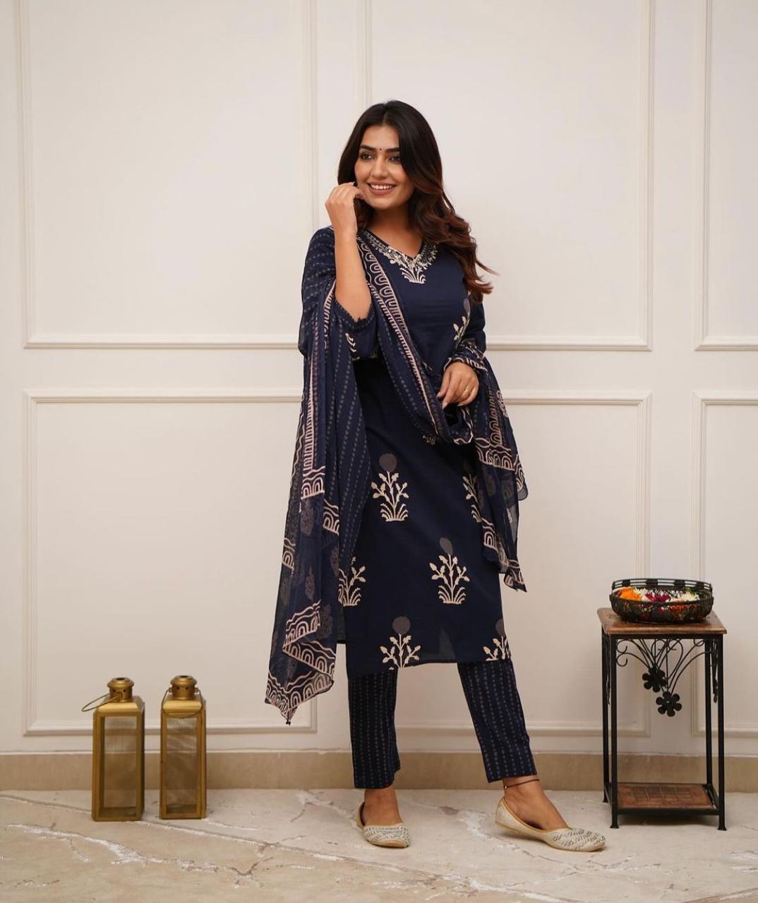 Blue Cotton Discharge Printed Suit Set with Dupatta and Pant