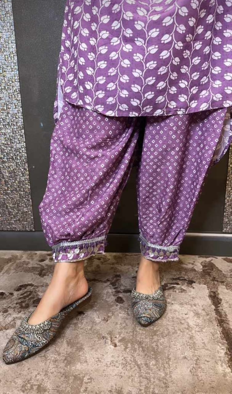 Sikka and Samosa Lacework Afghani Kurti Pant Set