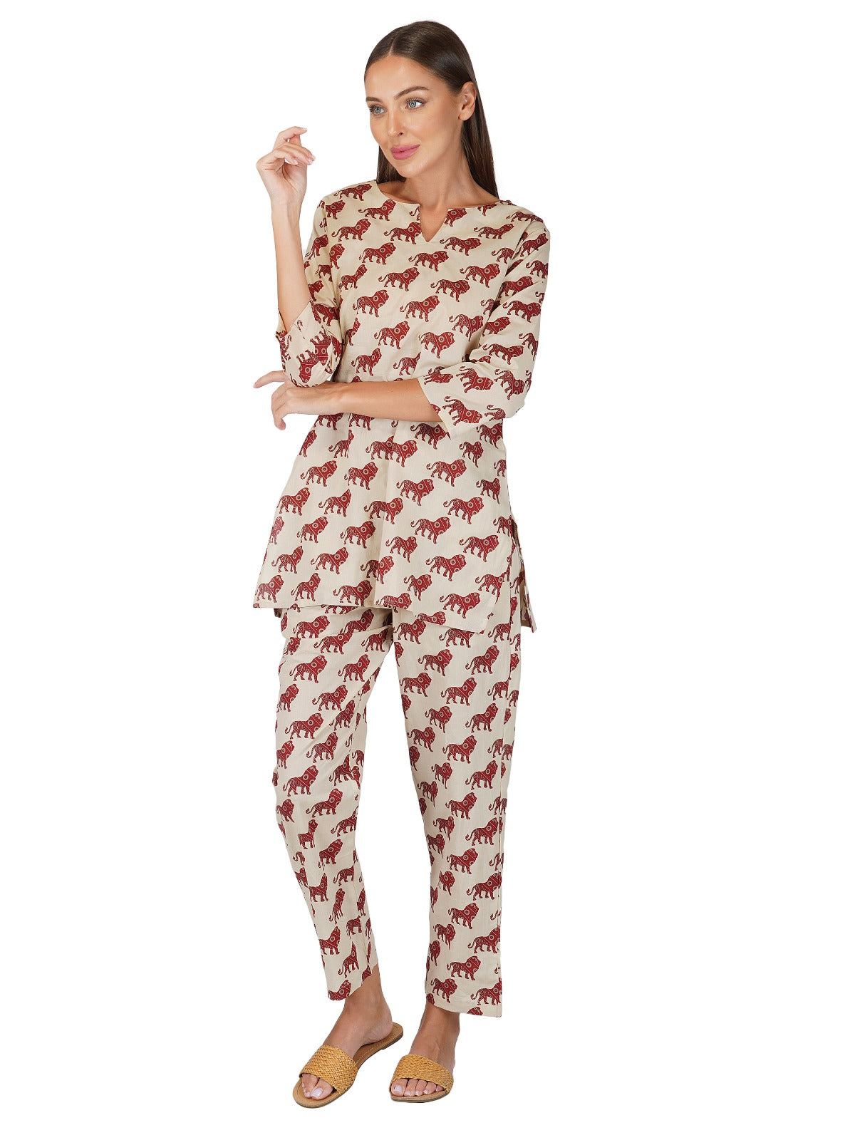 Chiku Red Cotton Short Kurta and Pant Set (60x60 Weave)