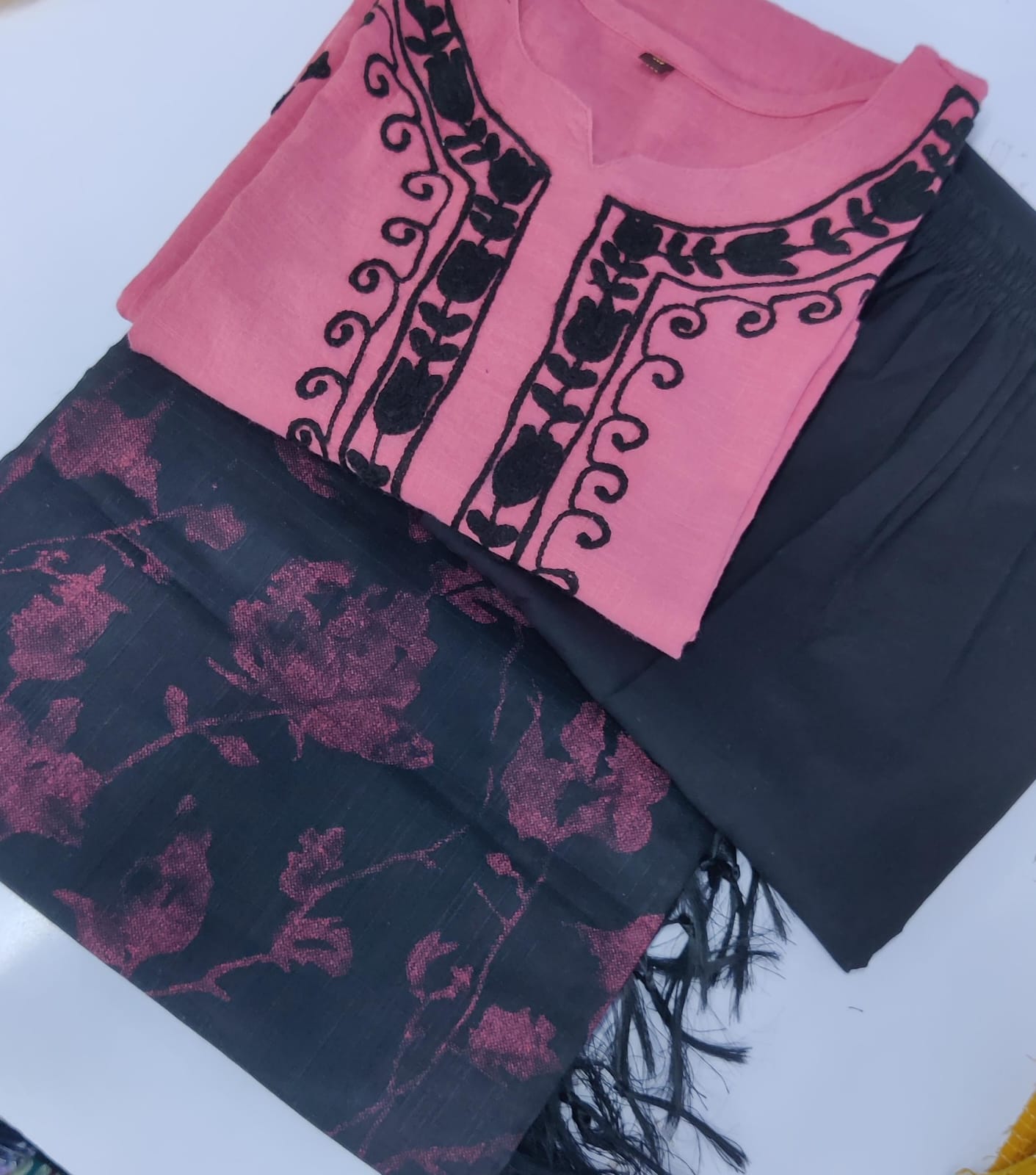 Handloom Cotton Kurta Pant Set with Aari Work Embroidery and Digital Printed Chanderi Dupatta