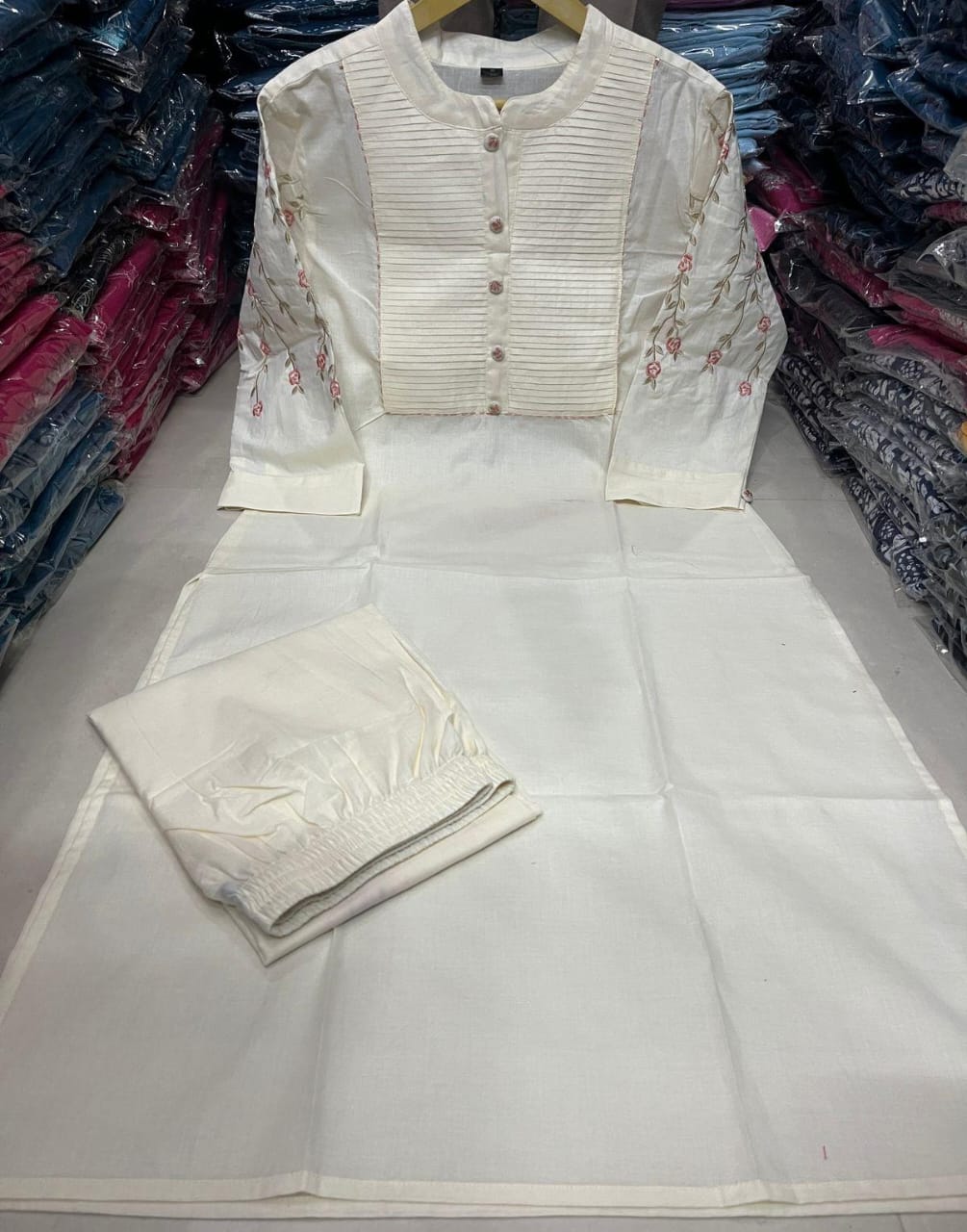 Embroidered Kurti Pant Set with Pintex Detailing