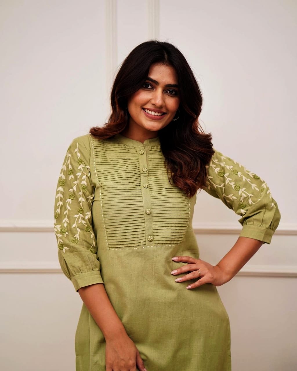 Embroidered Kurti Pant Set with Pintex Detailing
