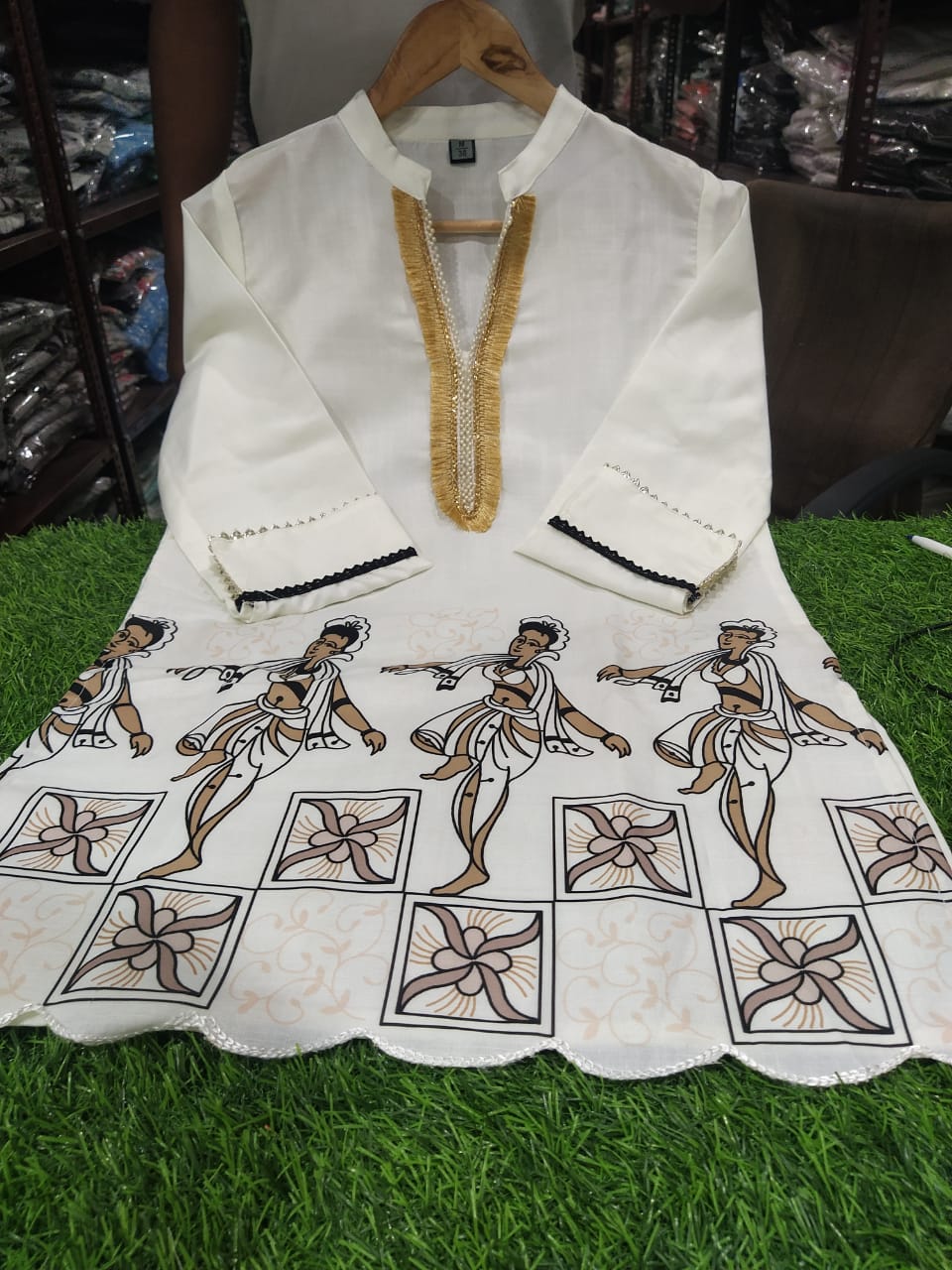 Cream Magic Cotton Kurti & Pant Co-Ord Set with Lace & Gota Work (Surat Print)