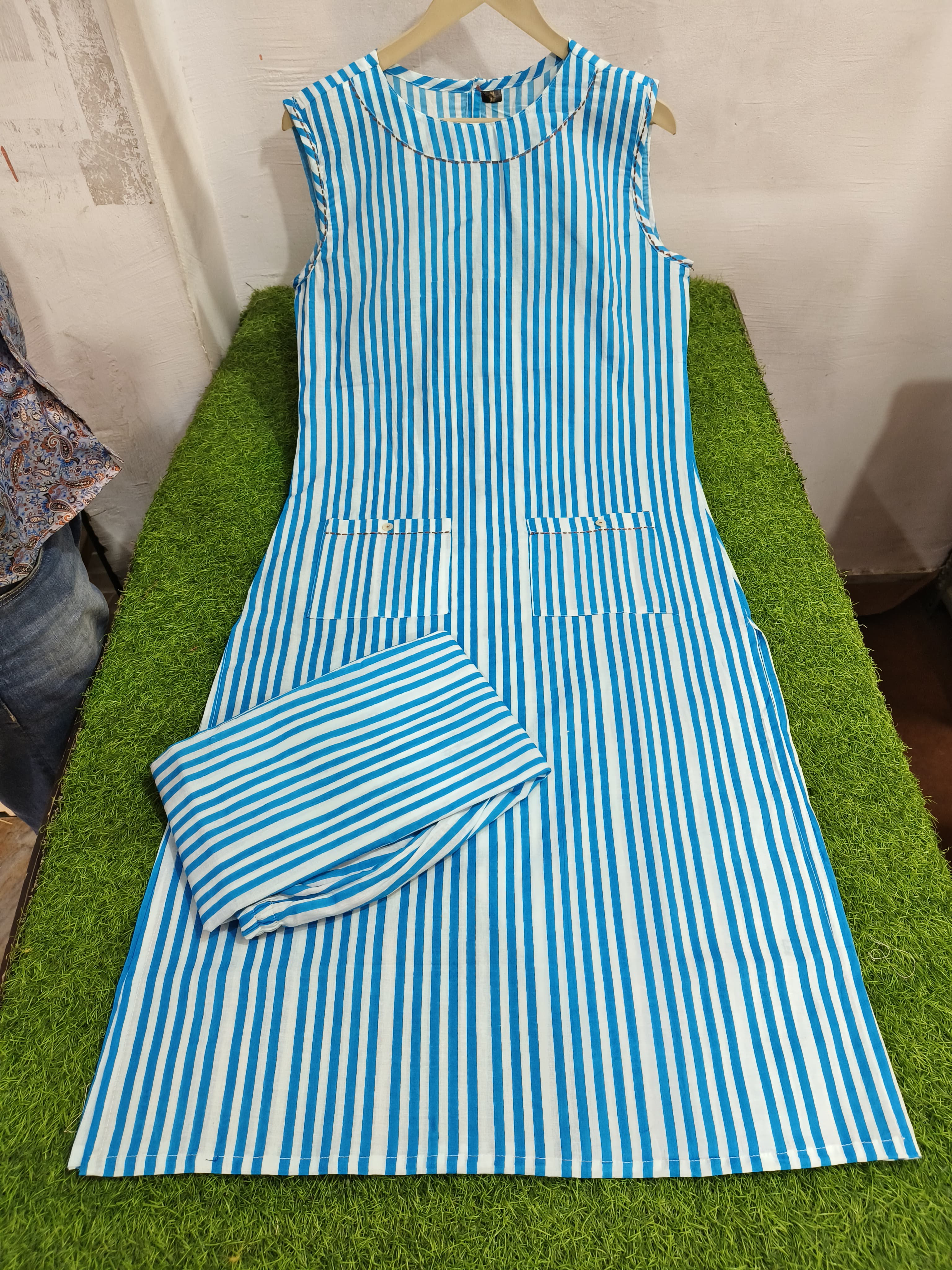 Breezy Summer Style - Cotton Sleeveless Kurta Set with Tagai Work