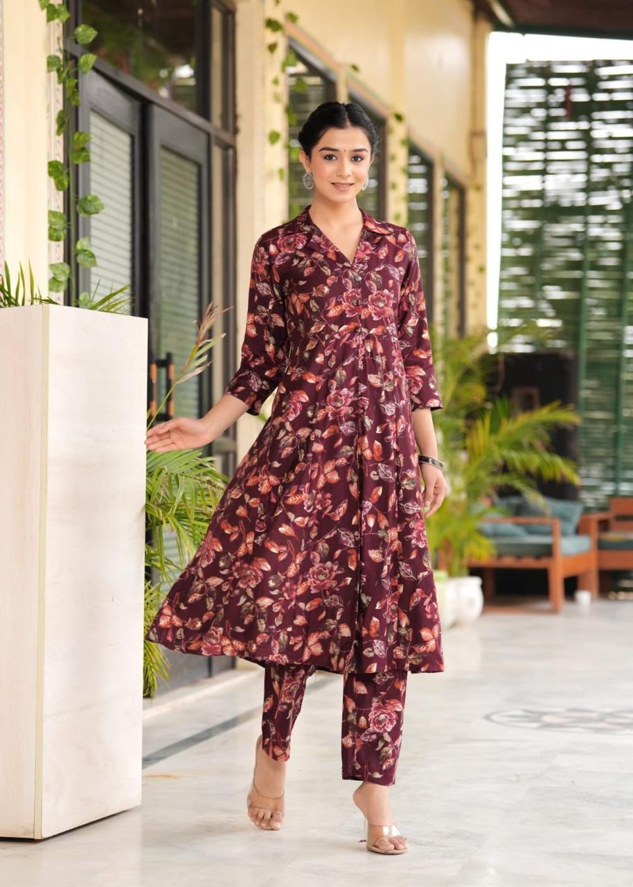 Maslin Foil Print Two-Piece Long Cord Set