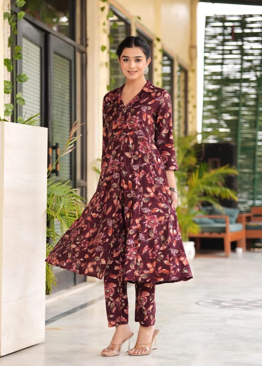 Maslin Foil Print Two-Piece Long Cord Set