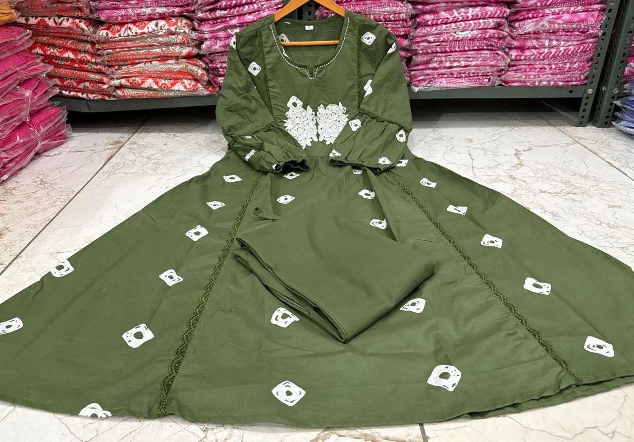 Bandage Discharge Print Cotton Kurta Pant Set with Adda & Embroidered Lace Work