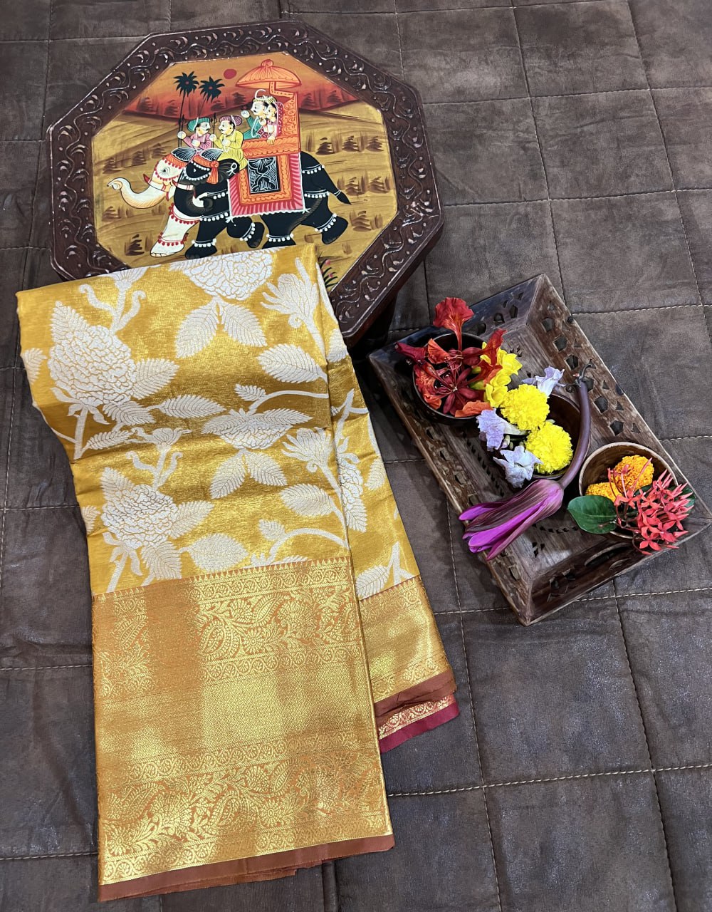 Exquisite Kanjivaram Silk Yellow Saree with Zari Weaving Work