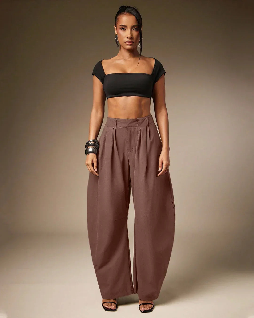 High-Waist Pleated Oversized Trousers in Brown