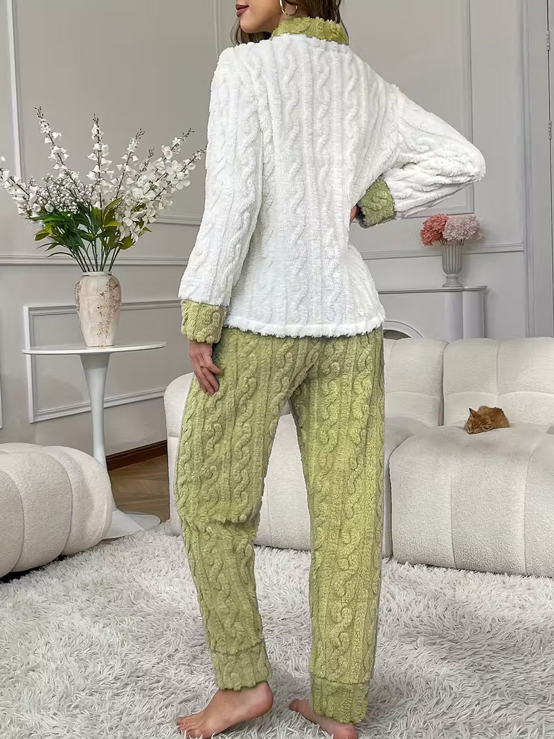 Pack Of 2 Women’s Winter Loungewear Set – Bear Embroidery, Soft And Comfortable