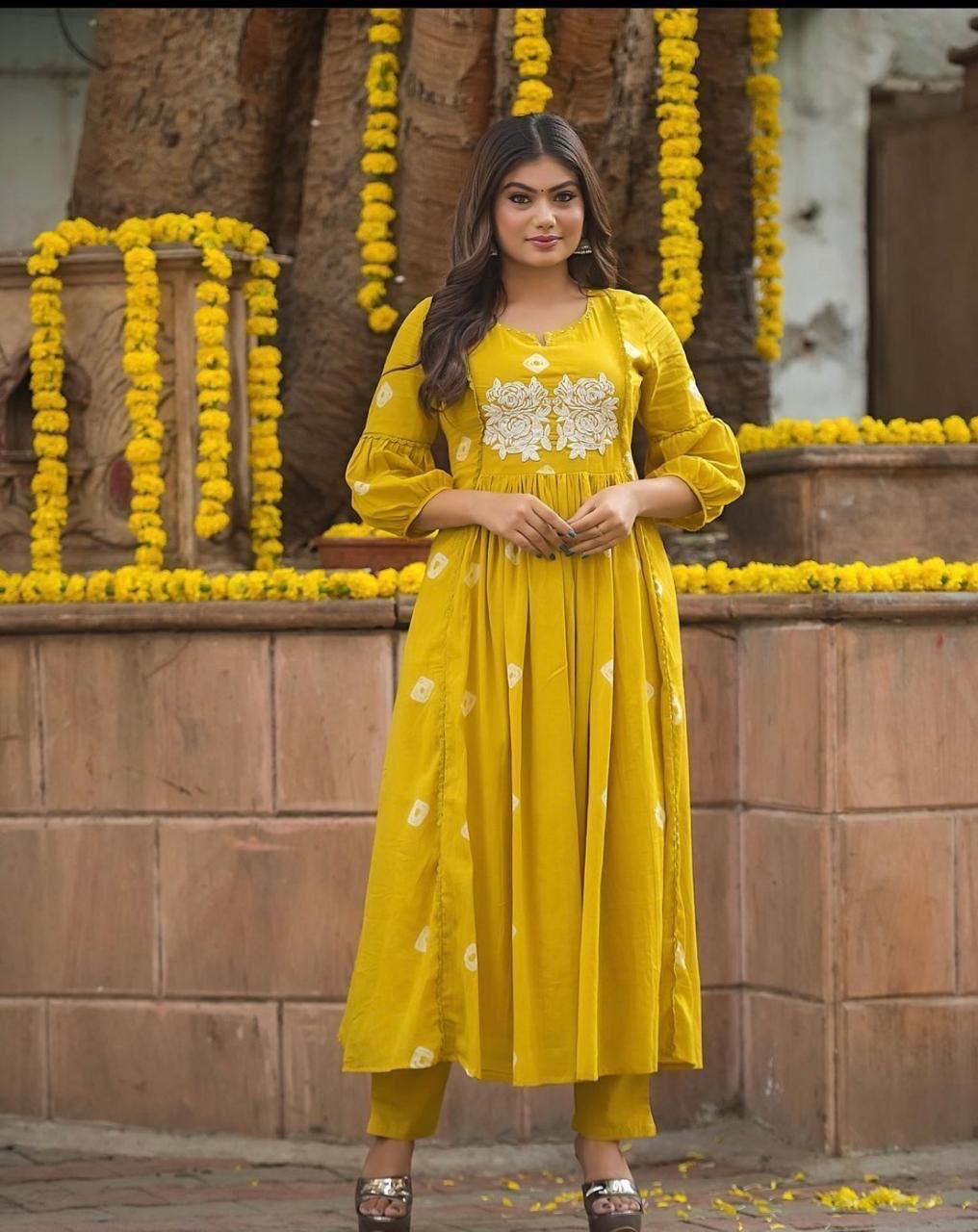 Bandage Discharge Print Cotton Kurta Pant Set with Adda & Embroidered Lace Work