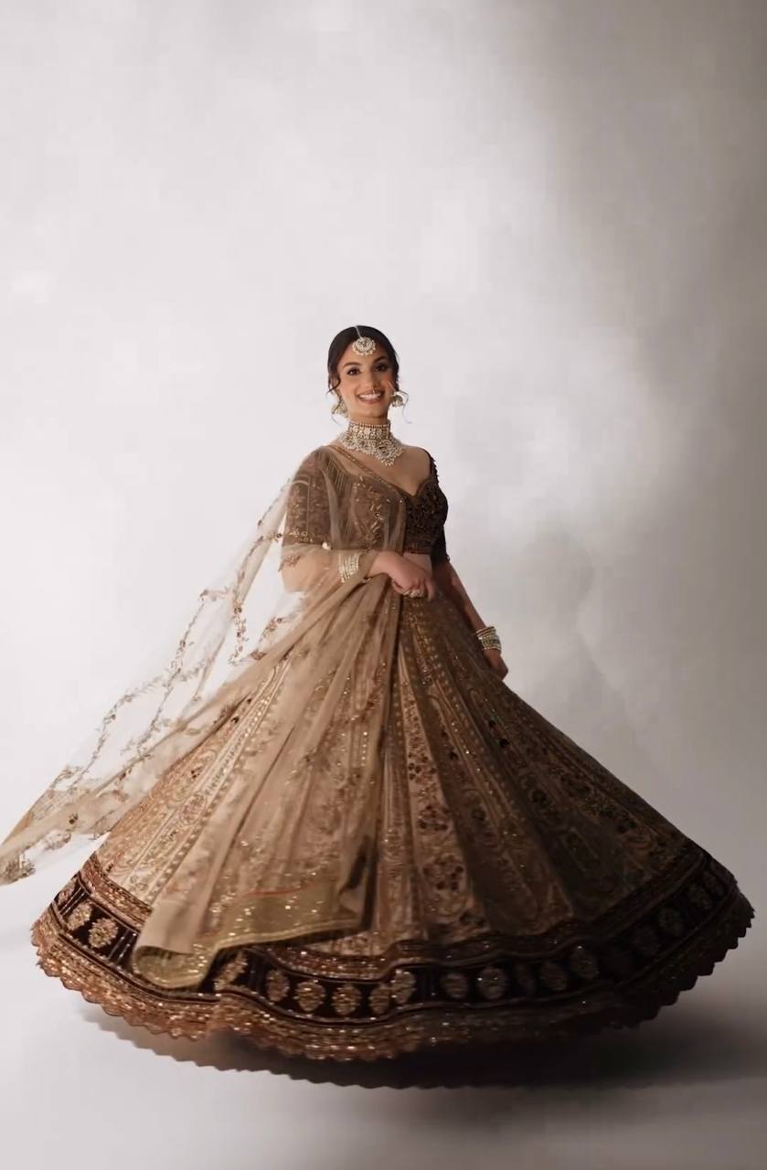 Beige Dazzling Kasturi Silk Lehenga Set – A Festive Showstopper