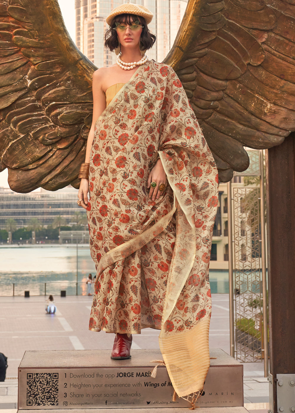Beige Exquisite Blended Tissue Silk Saree with Blouse Piece