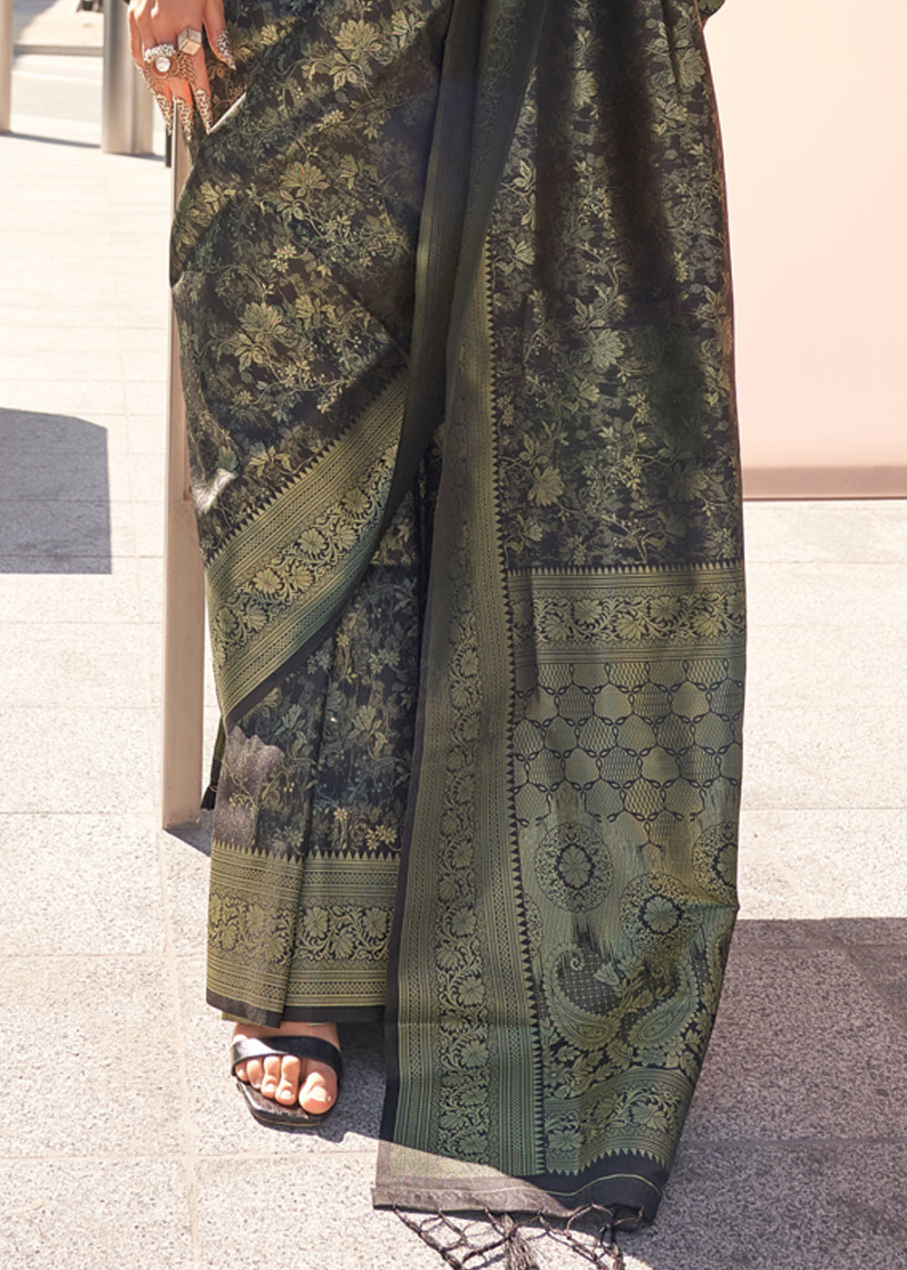 Black Elegant Soft Banarasi Blended Silk Saree