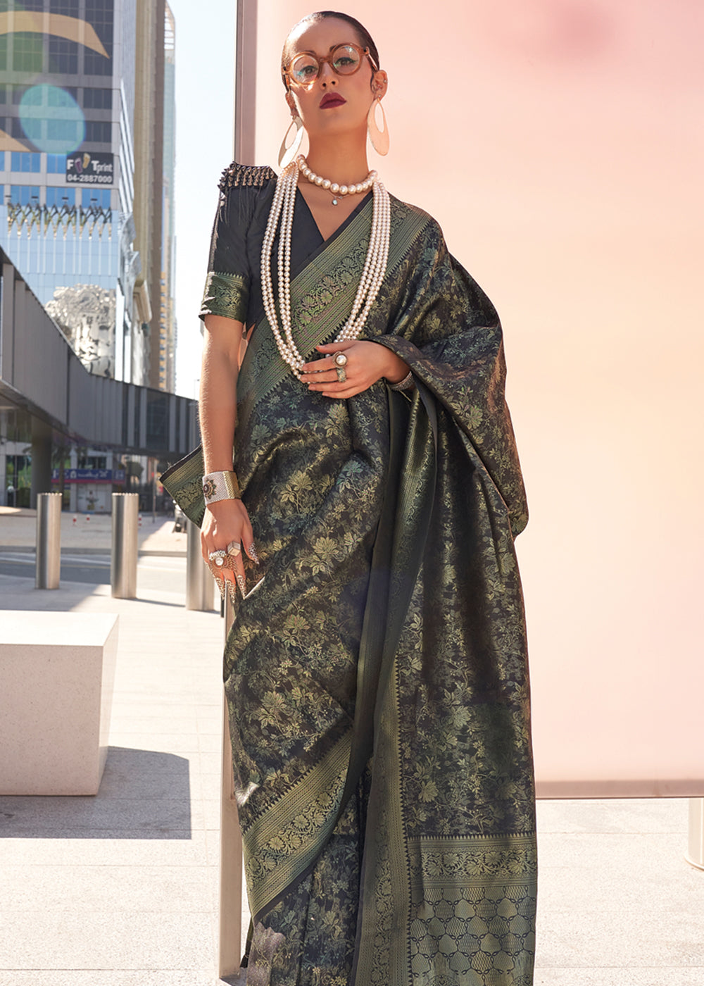 Black Elegant Soft Banarasi Blended Silk Saree