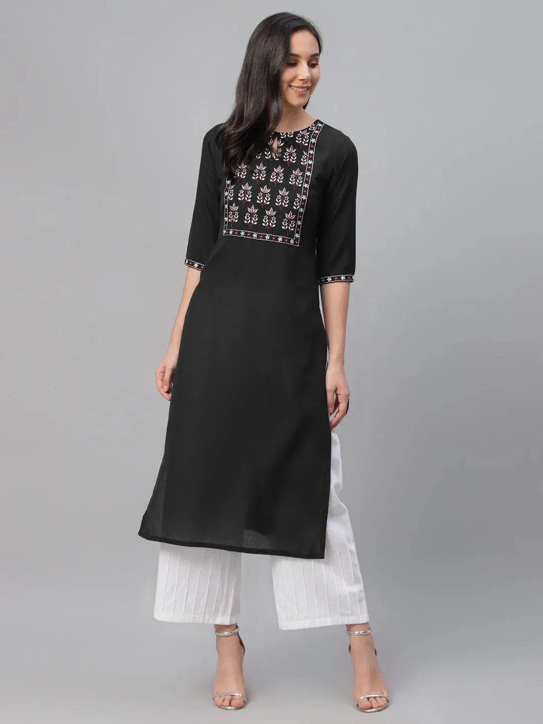 Anouk Black Embroidered Cotton Kurta