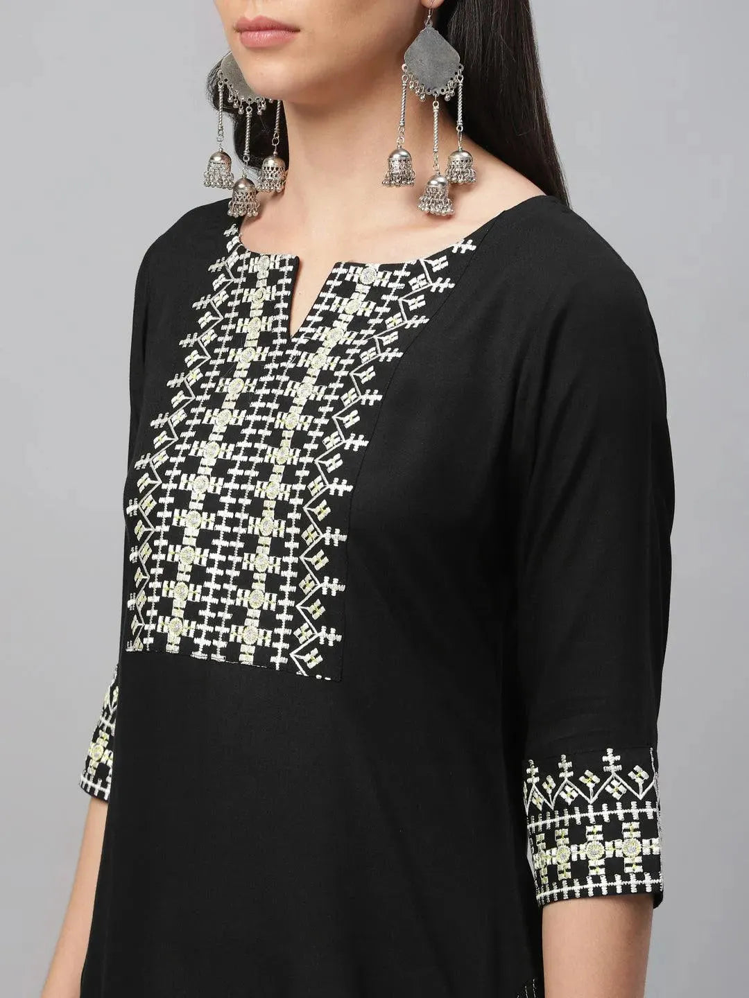 Anouk Black Embroidered Rayon Kurta