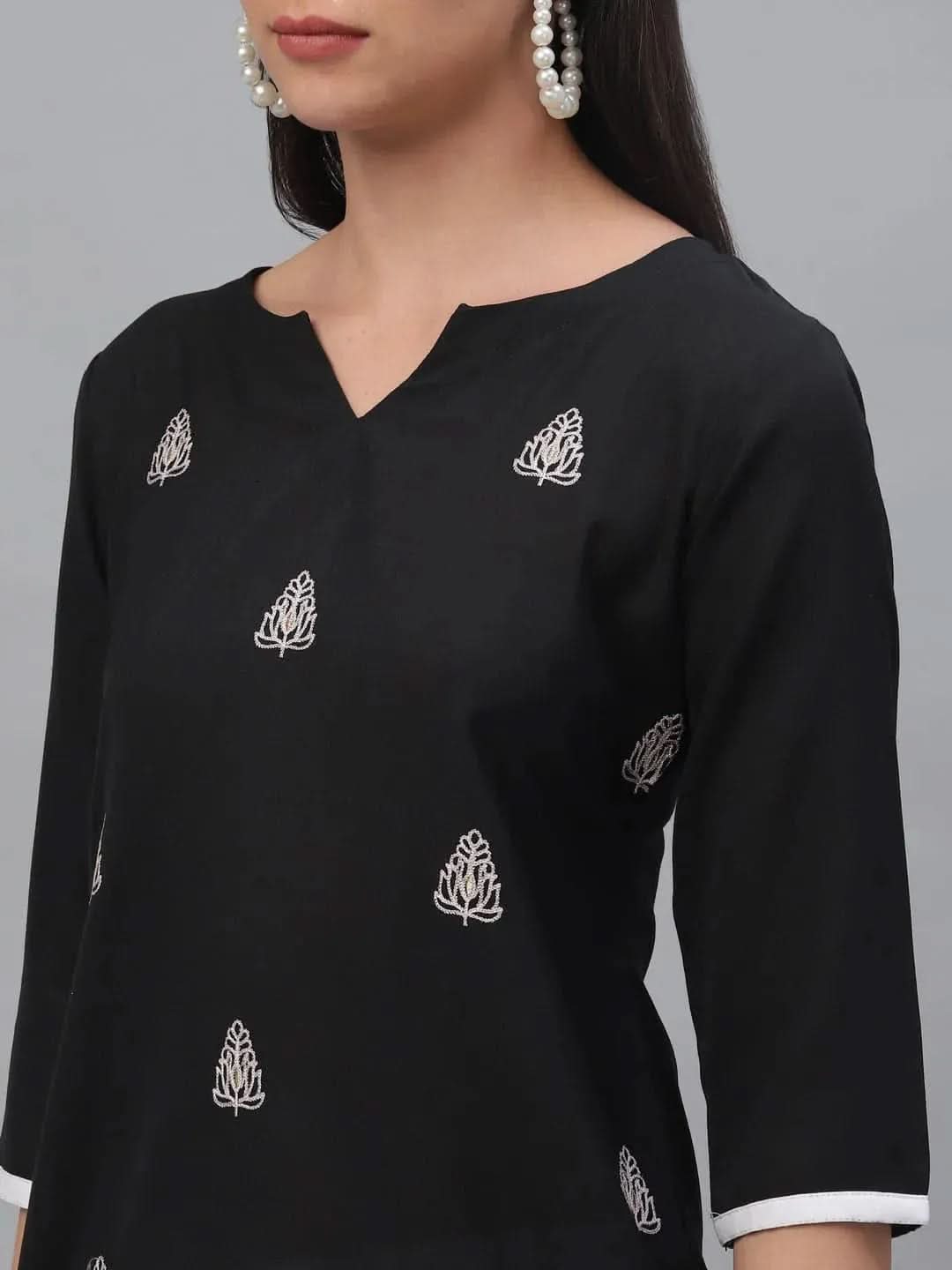 Anouk Black Embroidered Rayon Kurta
