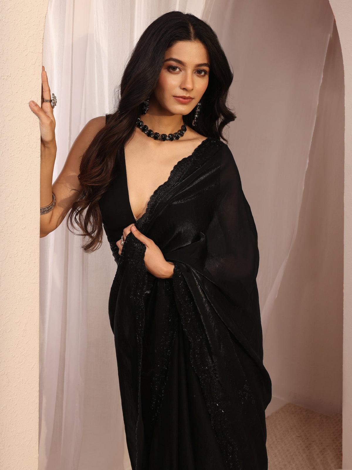 Anouk Black Floral Embellished Organza Saree With Unstitched Blouse Piece