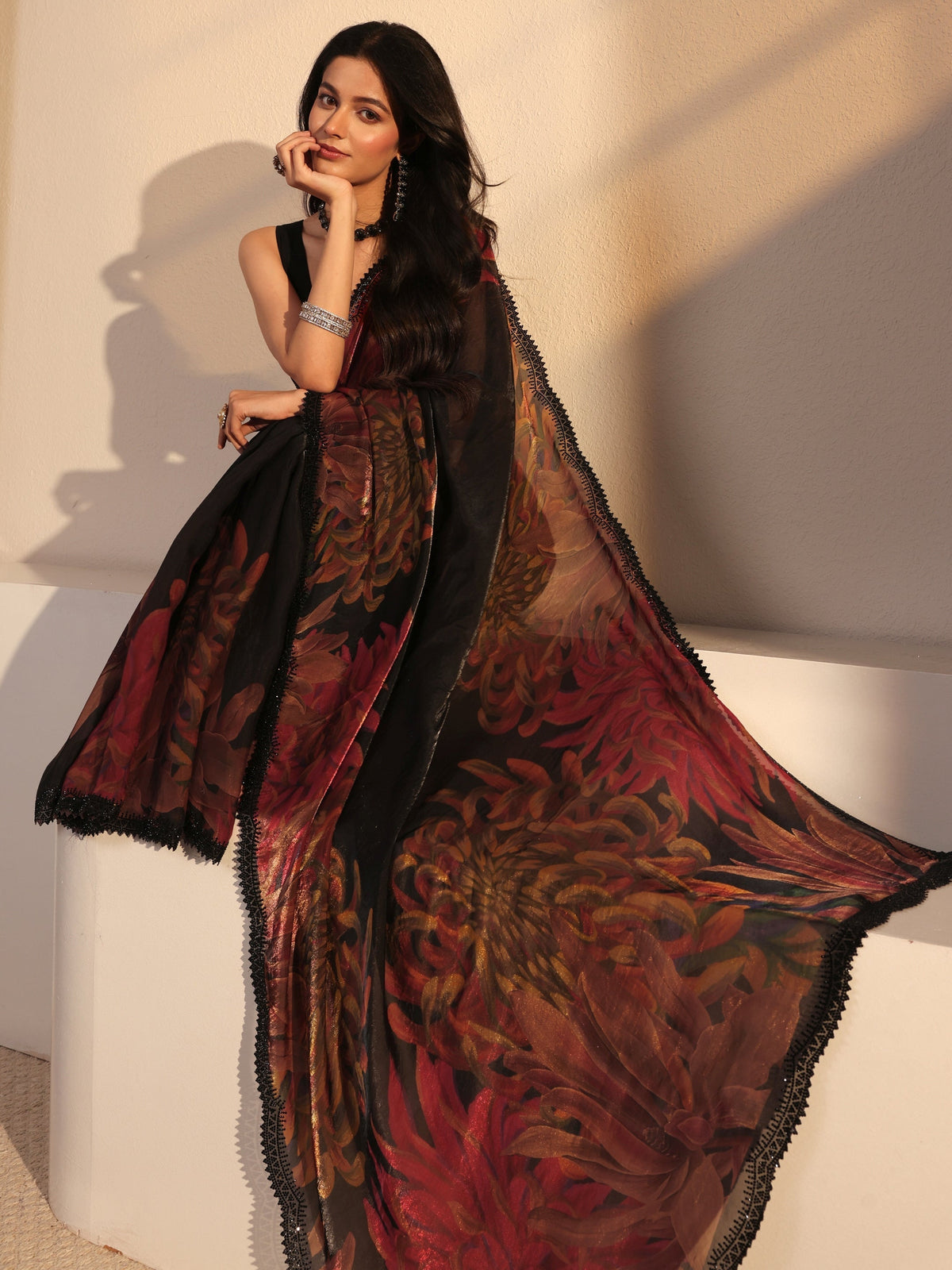Anouk Black Floral Printed Organza Saree With Unstiched Blouse Piece