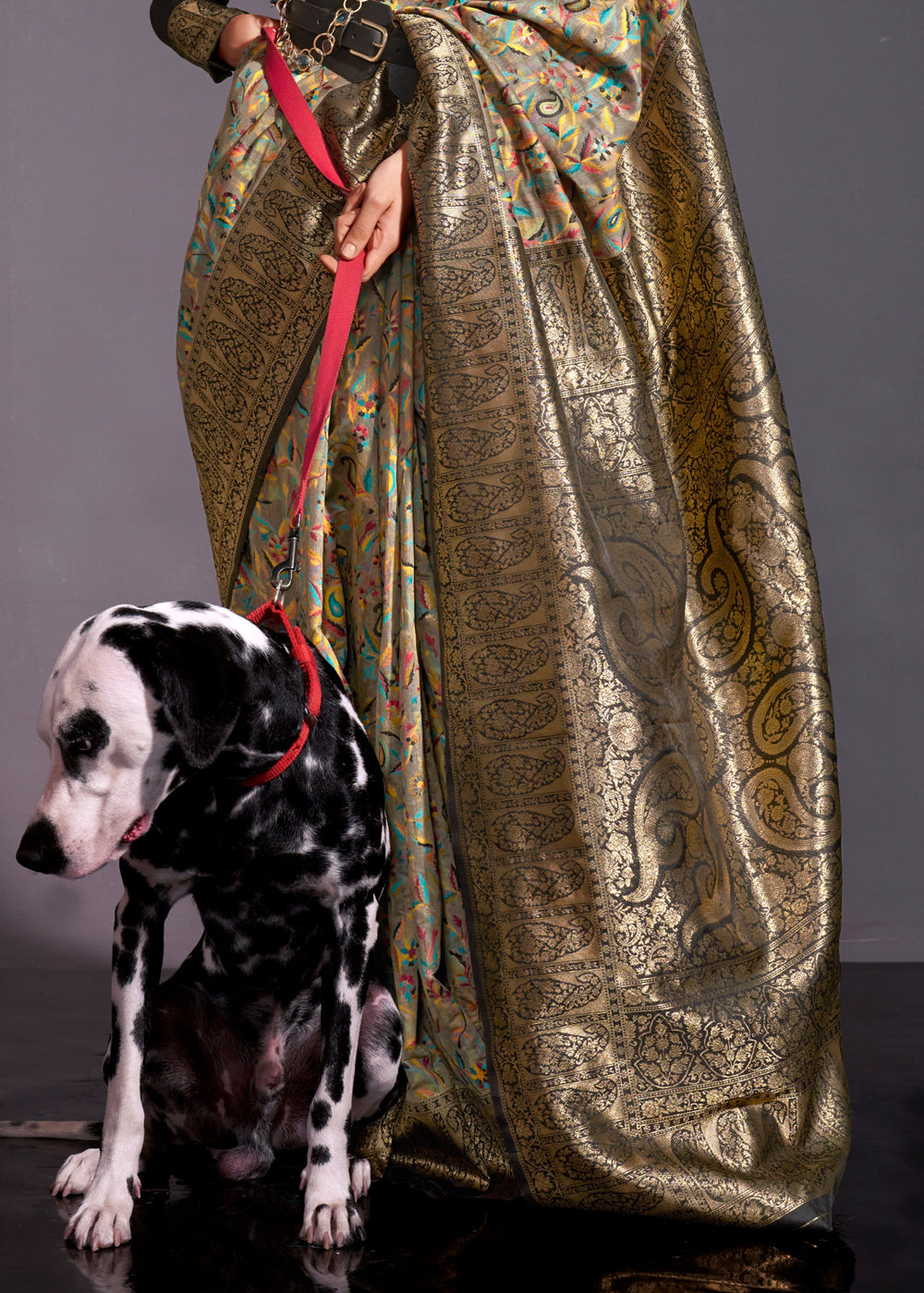 Black & Gray Versatile Elegance Modal Silk Saree – Effortless Style for Every Occasion