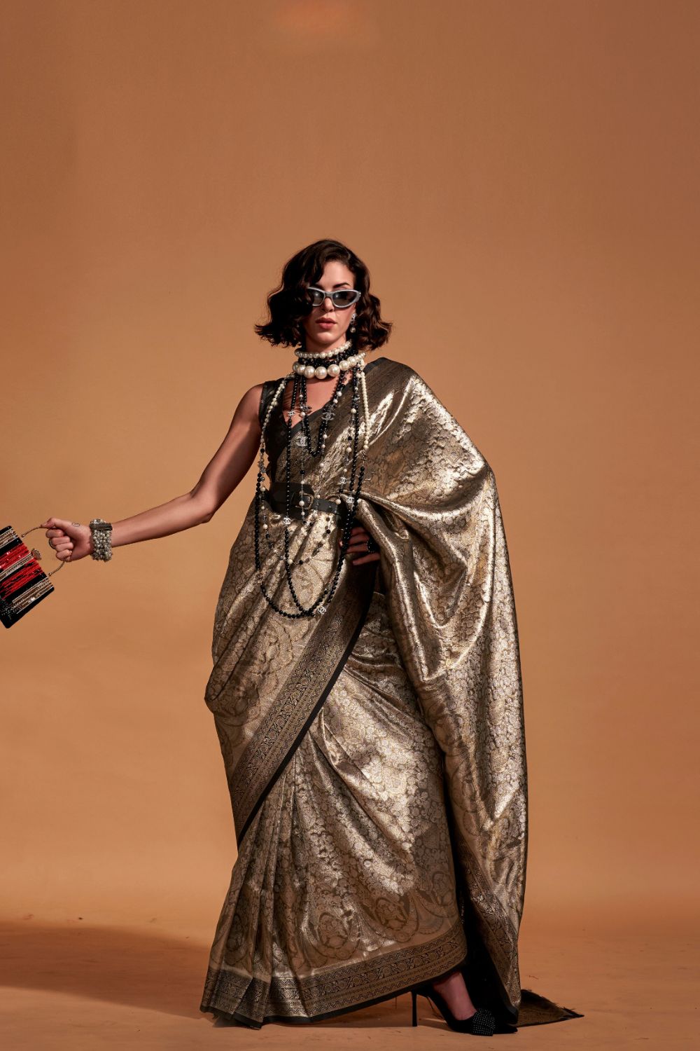 Black Handwoven Kanjivaram Silk Saree with Blouse Piece