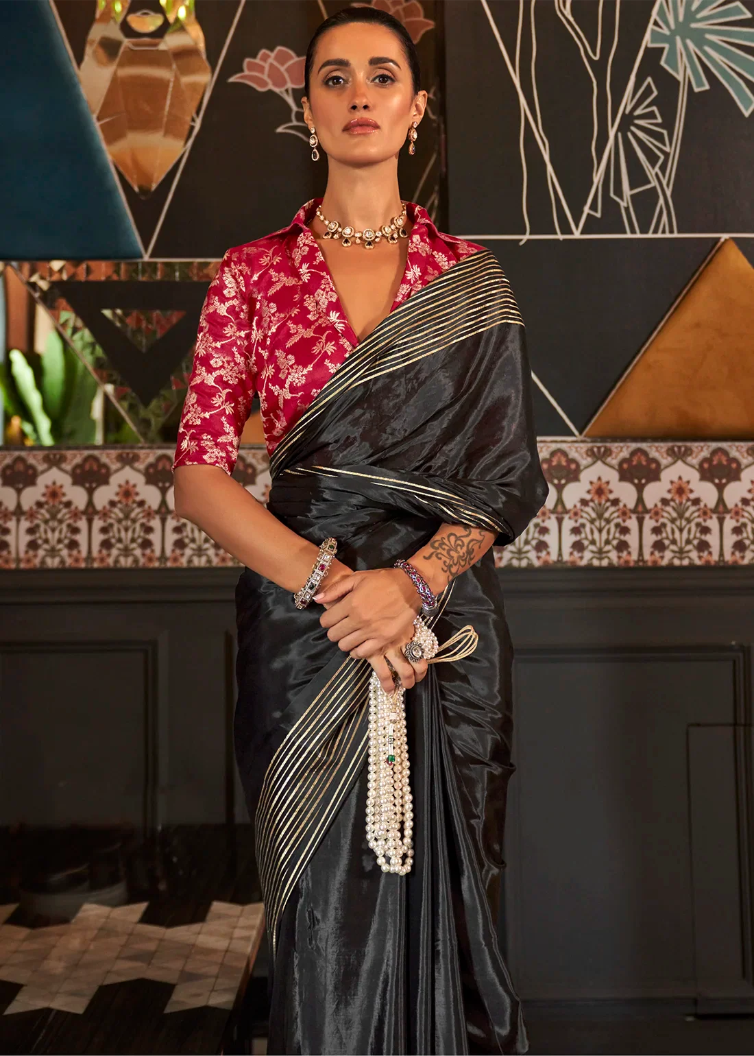 Black Timeless Blended Silk Saree – A Perfect Blend of Tradition & Elegance