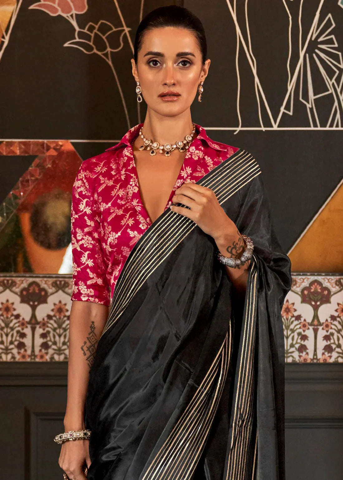 Black Timeless Blended Silk Saree – A Perfect Blend of Tradition & Elegance