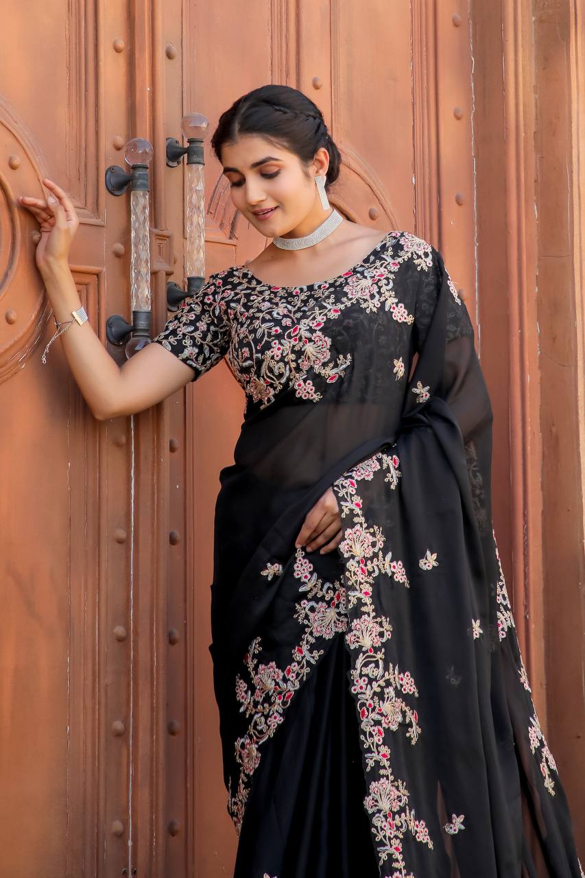 Black Kasturi Silk Saree - Timeless Elegance