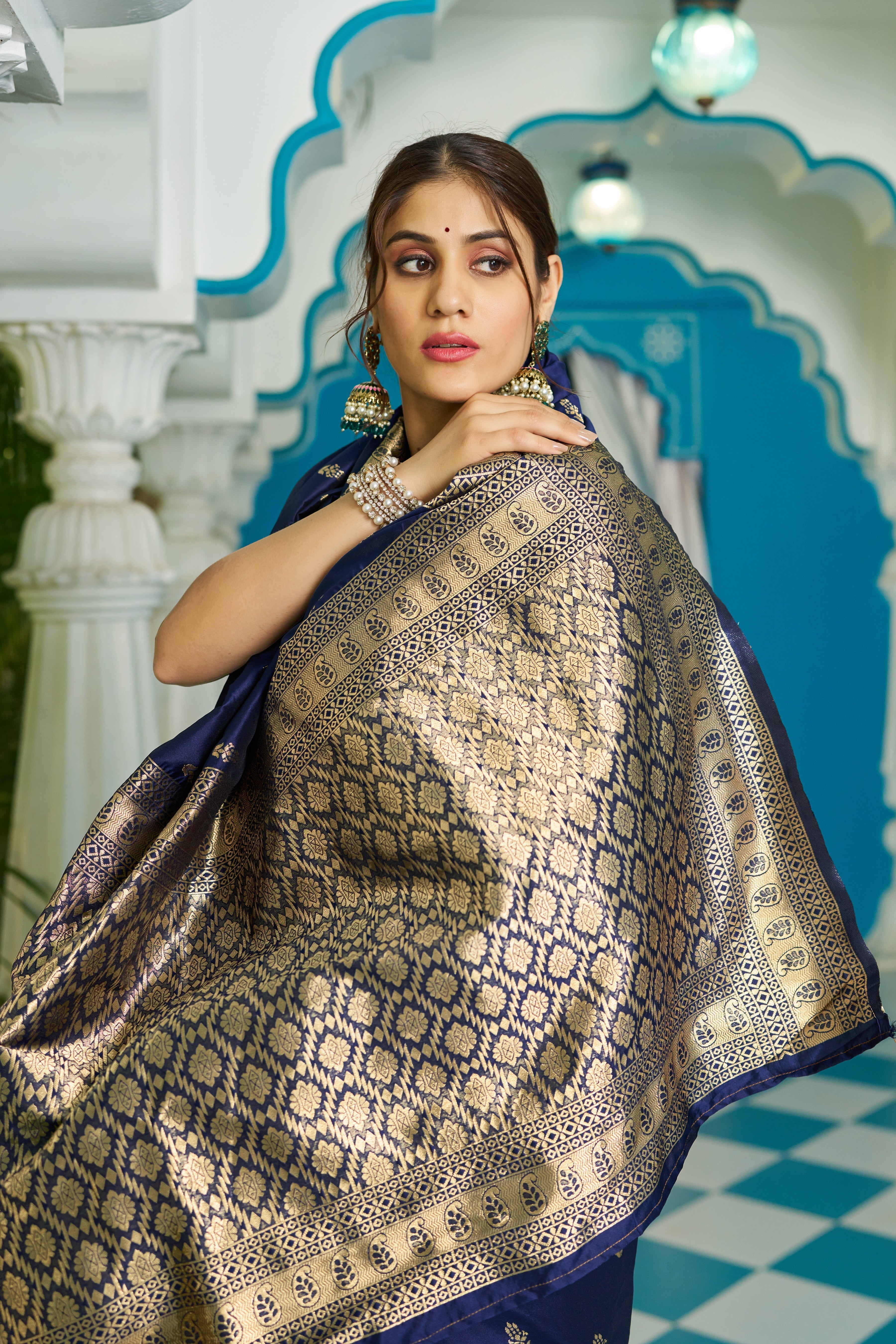 Blue Banarasi Silk Saree With Smashing Blouse Piece
