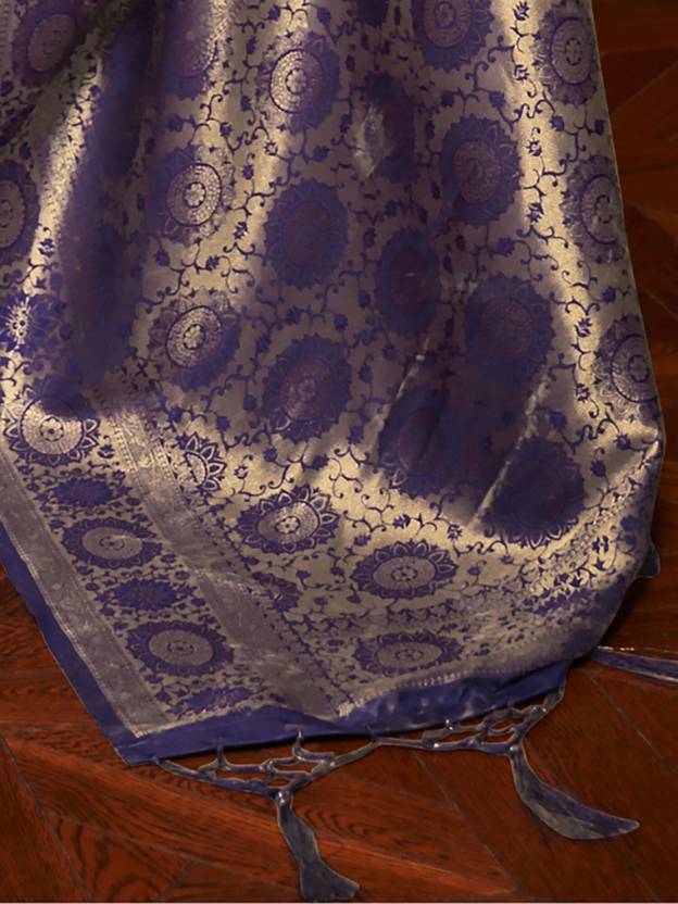 Blue Elegant Banarasi Silk Blend Saree with Unstitched Blouse Piece