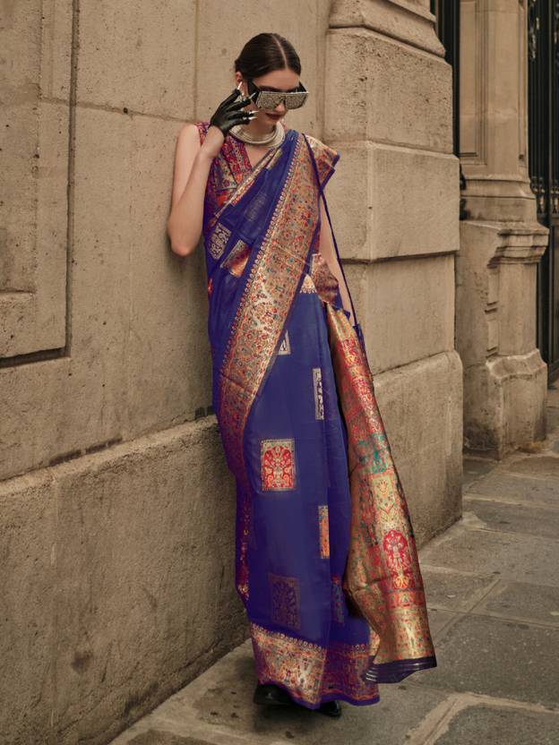 Blue Elegant Banarasi Silk Blend Woven Saree with Unstitched Blouse Piece