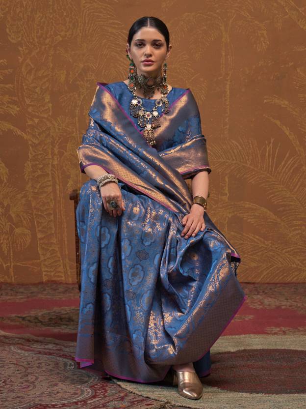 Blue Elegant Blended Silk Banarasi Saree with Blouse Piece – Timeless Traditional Charm