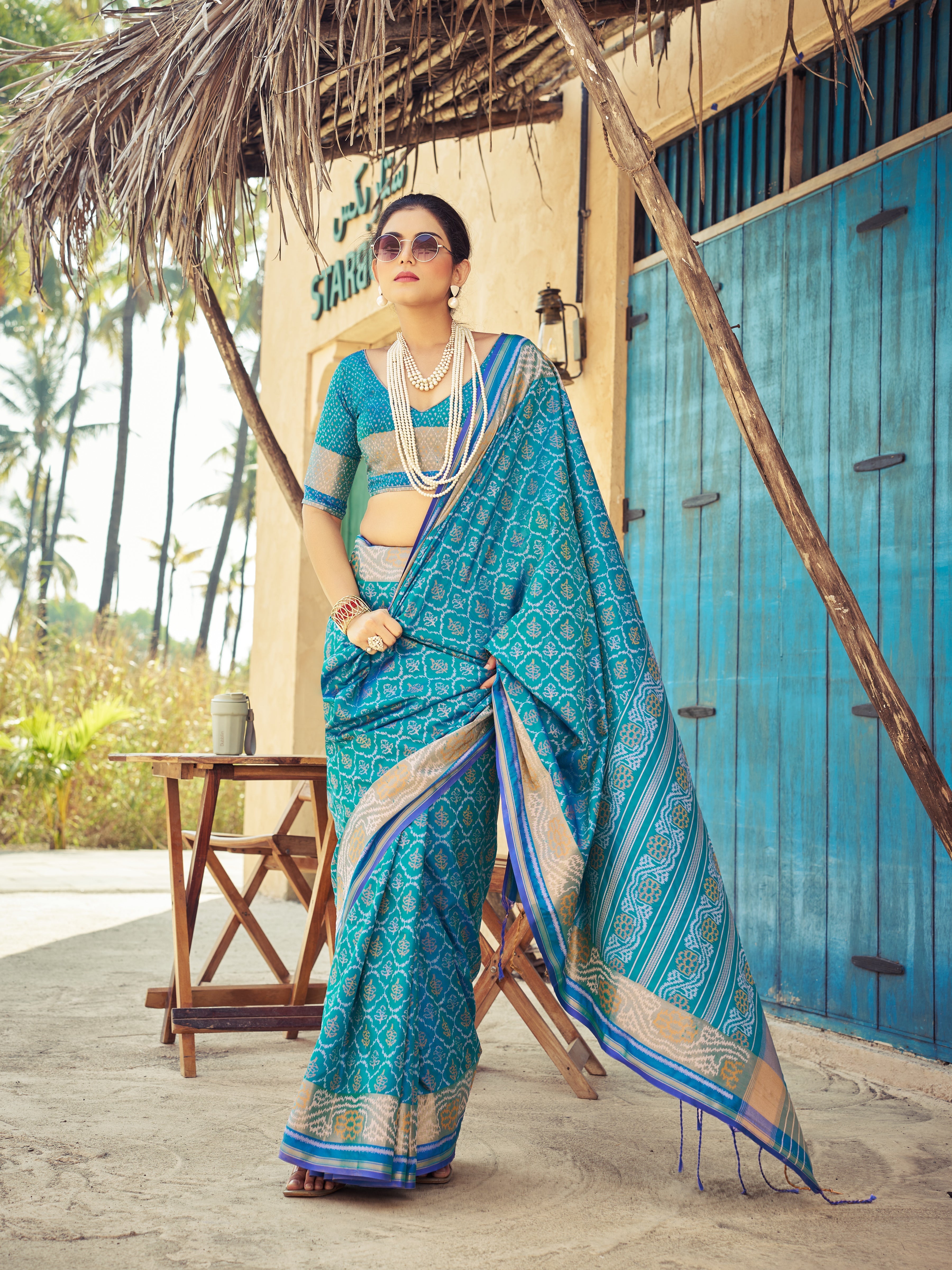 Blue Elegant Cotton Blend Saree Daily Wear