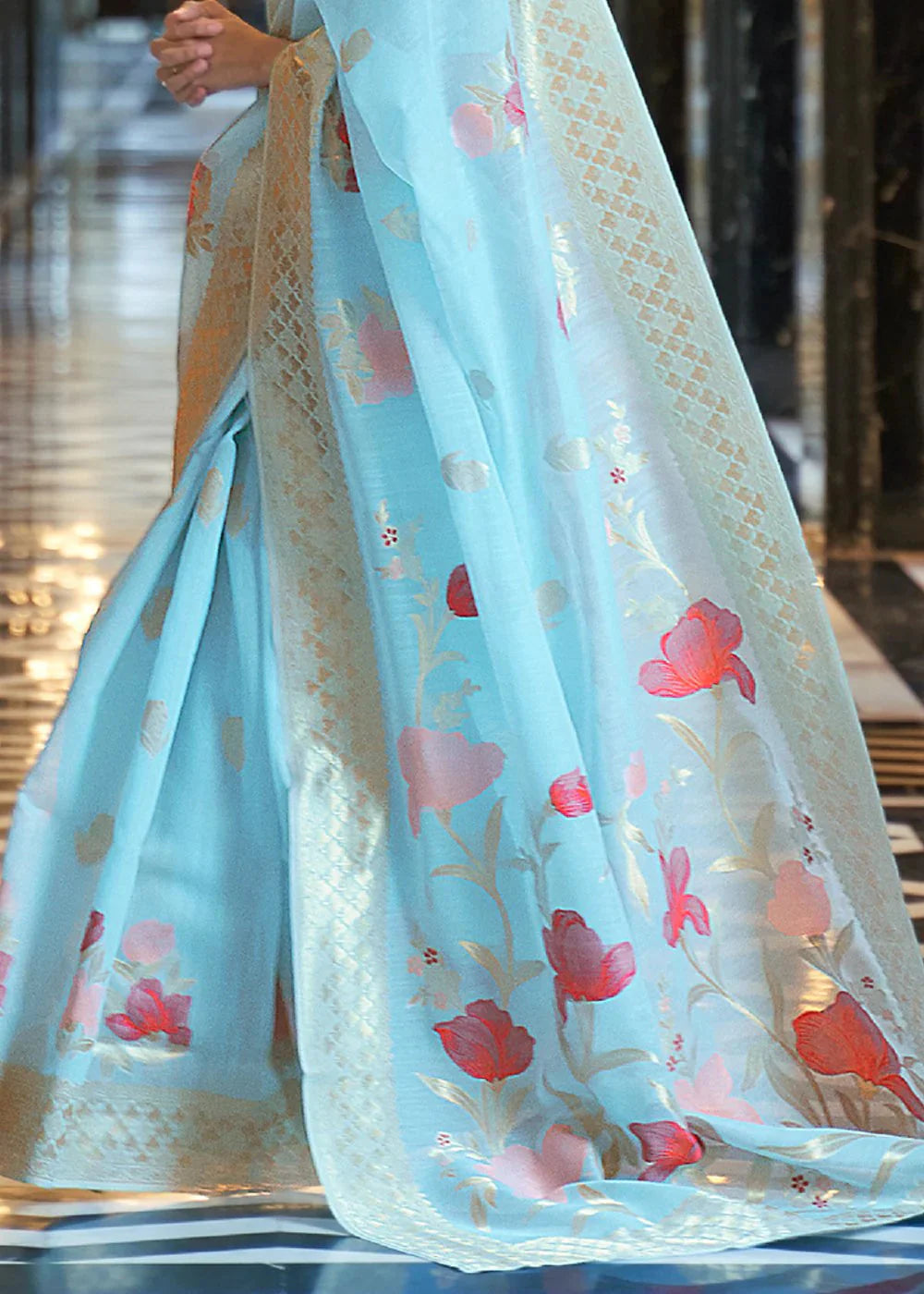 Blue Elegant Linen Saree with Floral Printed Weaving Work