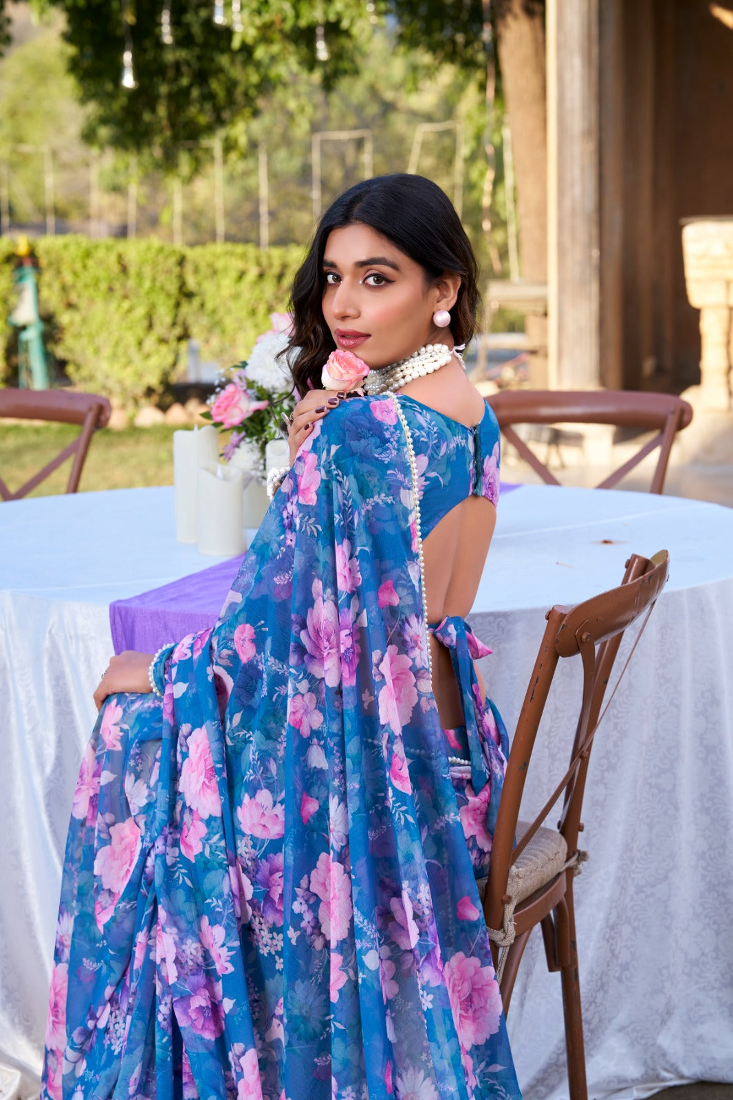 Blue Refined Beauty Weightless Marble Printed Saree with Pearl Lace Border
