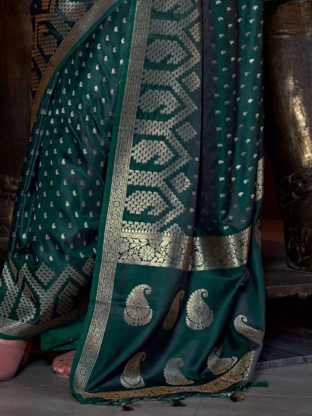 Bottle Green Elegant Pure Satin Handloom Saree with Unstitched Blouse Piece