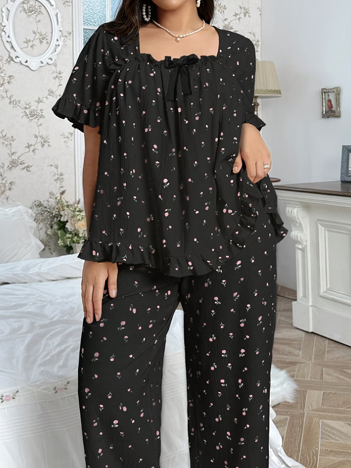 Chic Bow Print Lounge Co-Ord Set