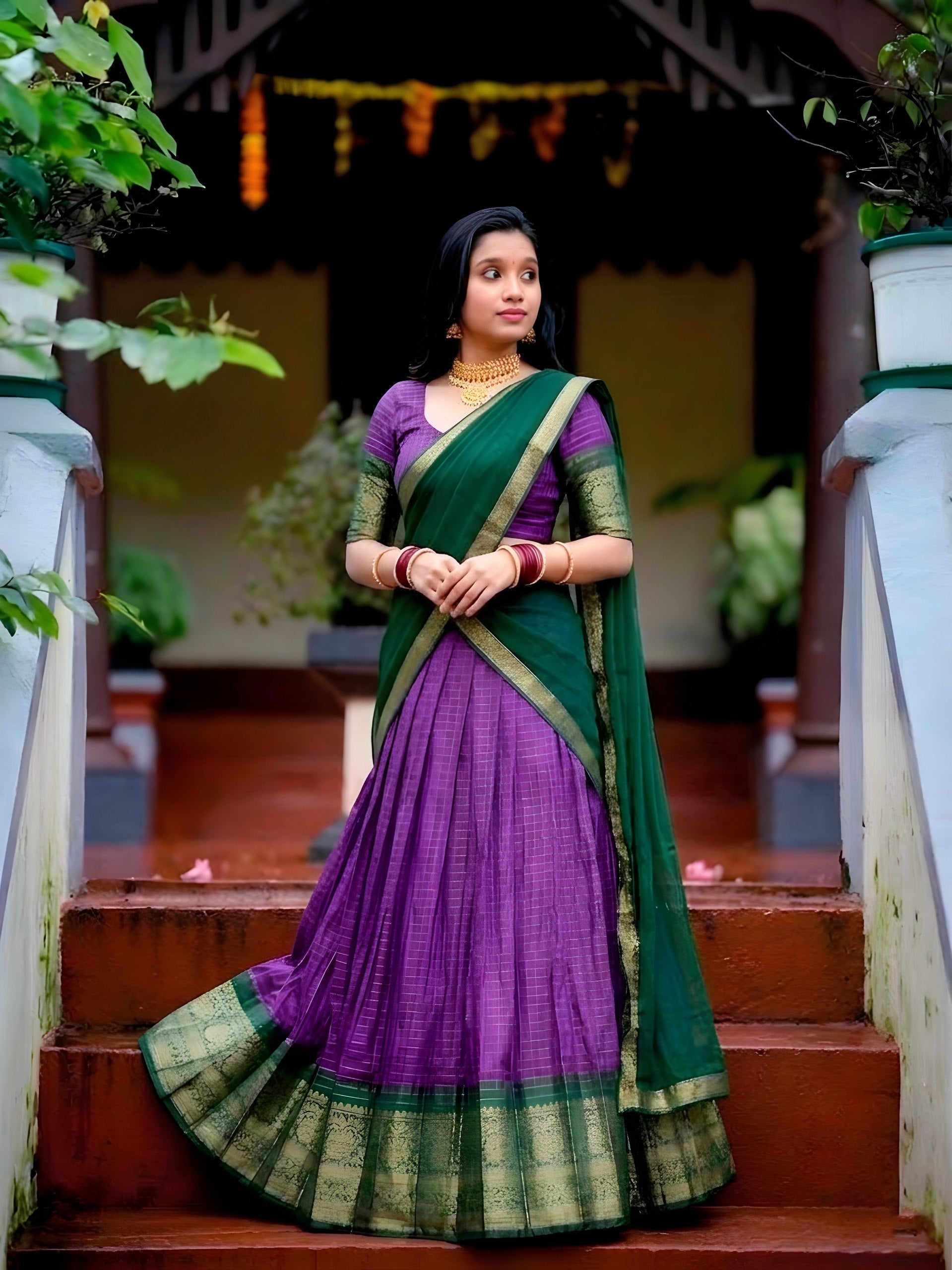 Chex Zari Weaving Lehenga Set