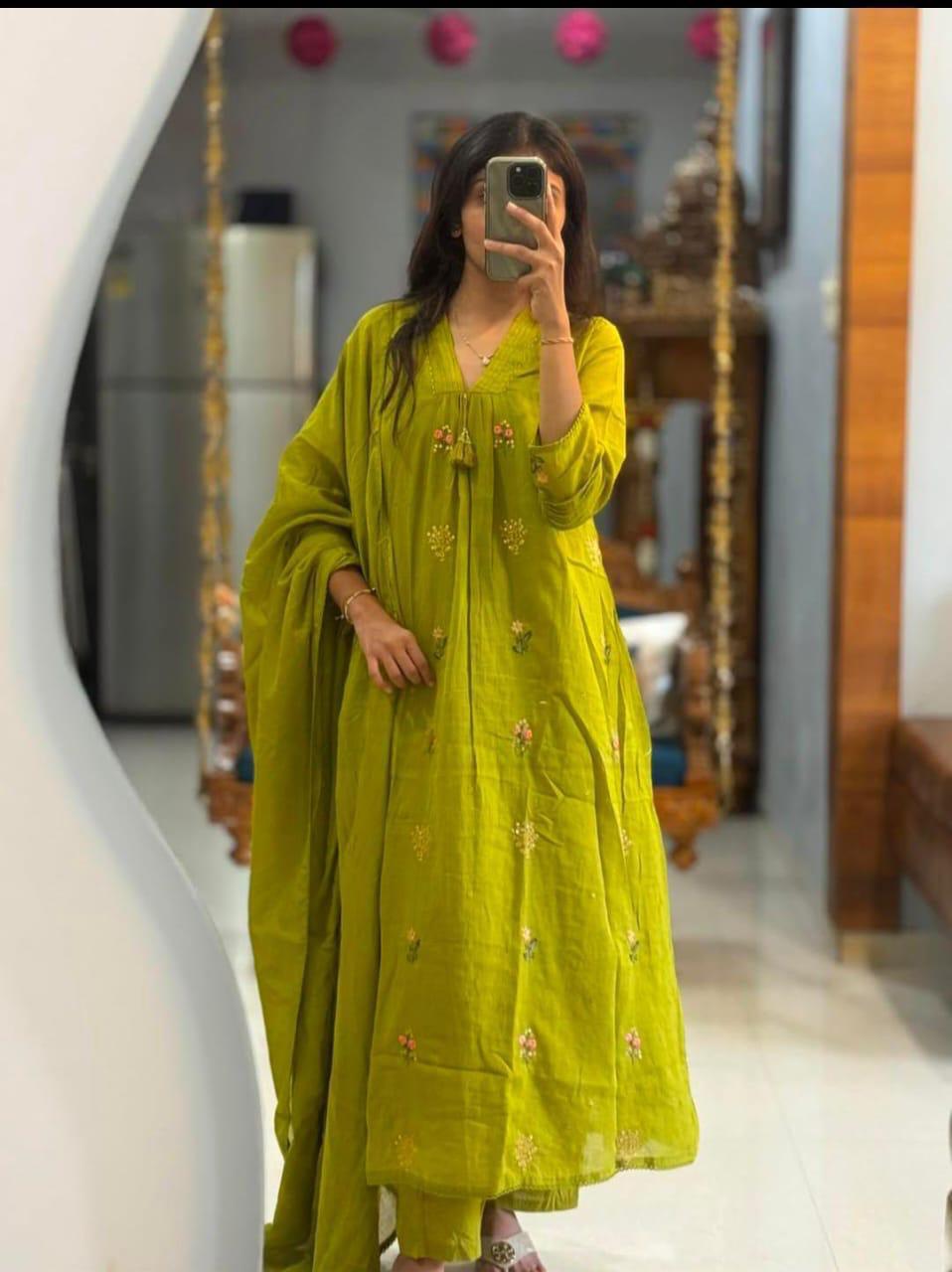 Cotton 60x60 Embroidered Kurti Pant with Dupatta Set