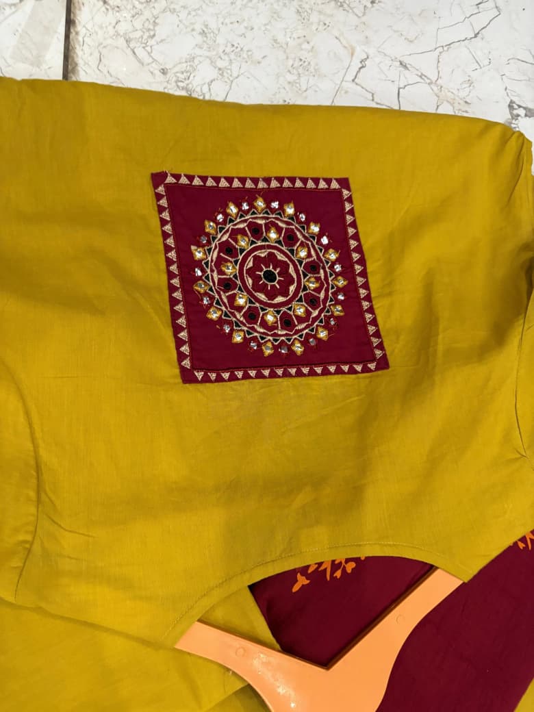 Cotton 60x60 Embroidered Kurti Set with Pant & Tie-Dye Mal Mal Dupatta