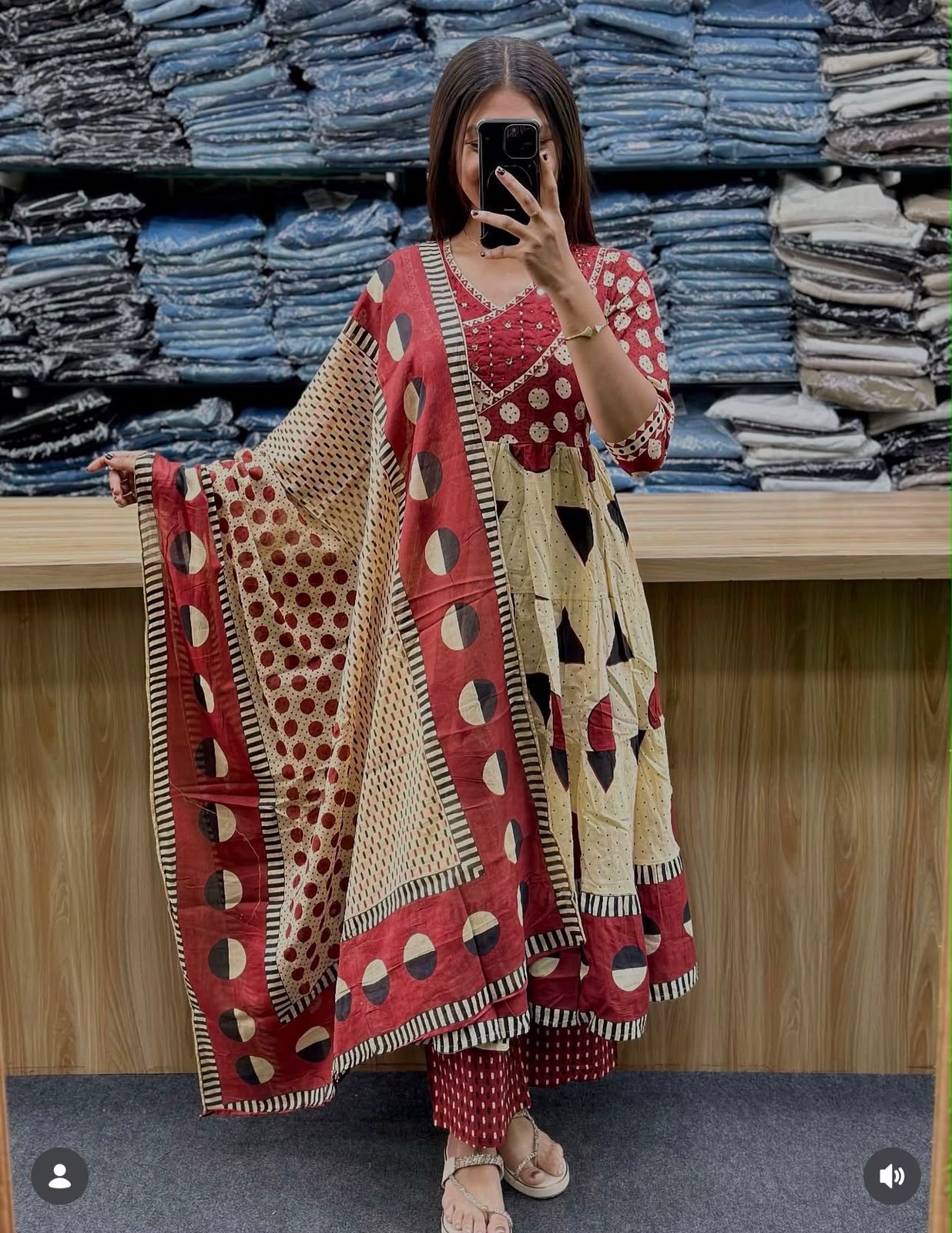 Cotton Flair Ghera Kurti Set with Printed Pant & Mal Mal Dupatta