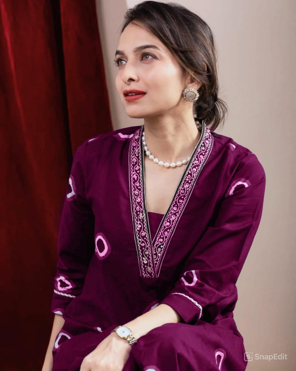 Cotton Kurta Pant Set with Neck Embroidery & Side Pocket