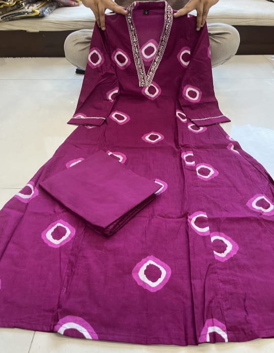 Cotton Kurta Pant Set with Neck Embroidery & Side Pocket