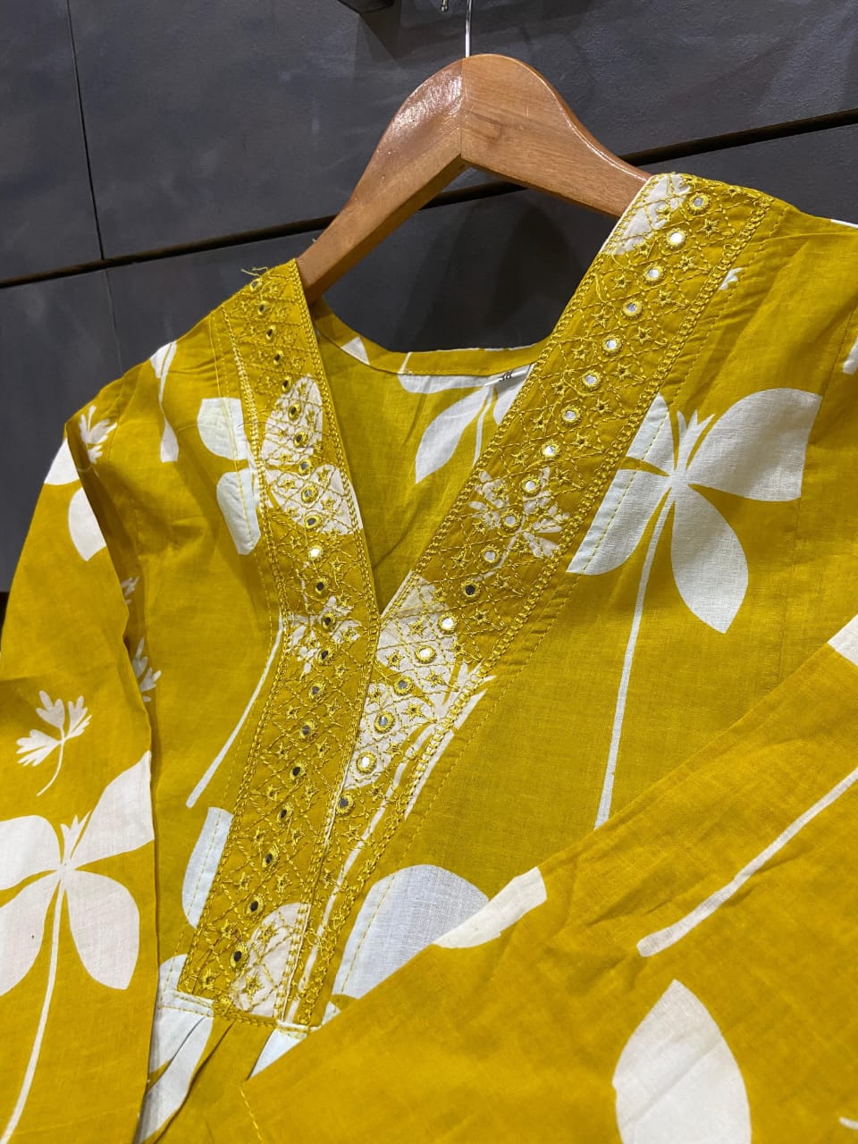 Cotton Printed A-Line Kurti Set with Embroidered V-Neck & Pocket