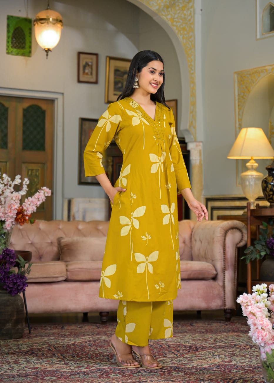 Cotton Printed A-Line Kurti Set with Embroidered V-Neck & Pocket