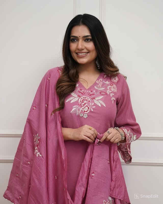 Cotton Thread Embroidered Straight Kurti Pant Set with Malmal Dupatta
