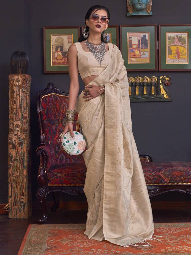 Cream Banarasi Silk Blend Saree with Bidri Work & Zari Buta – Gold Accents & Tassel Detailing