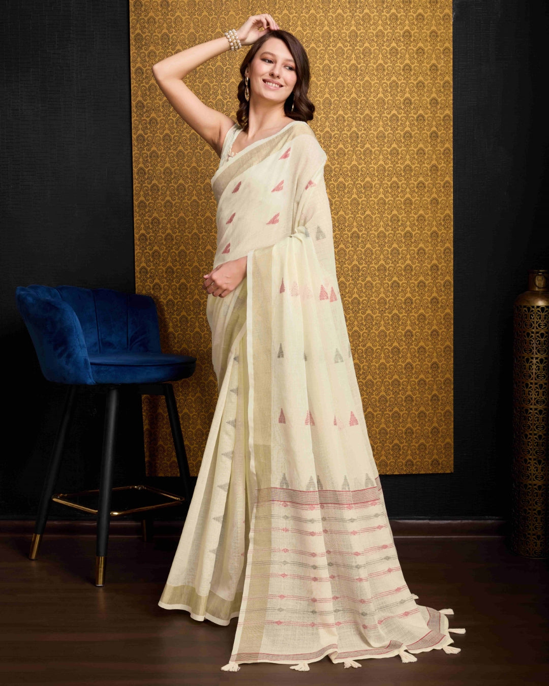 Cream Elegant & Gold-Toned Ikat Woven Saree with Zari Border