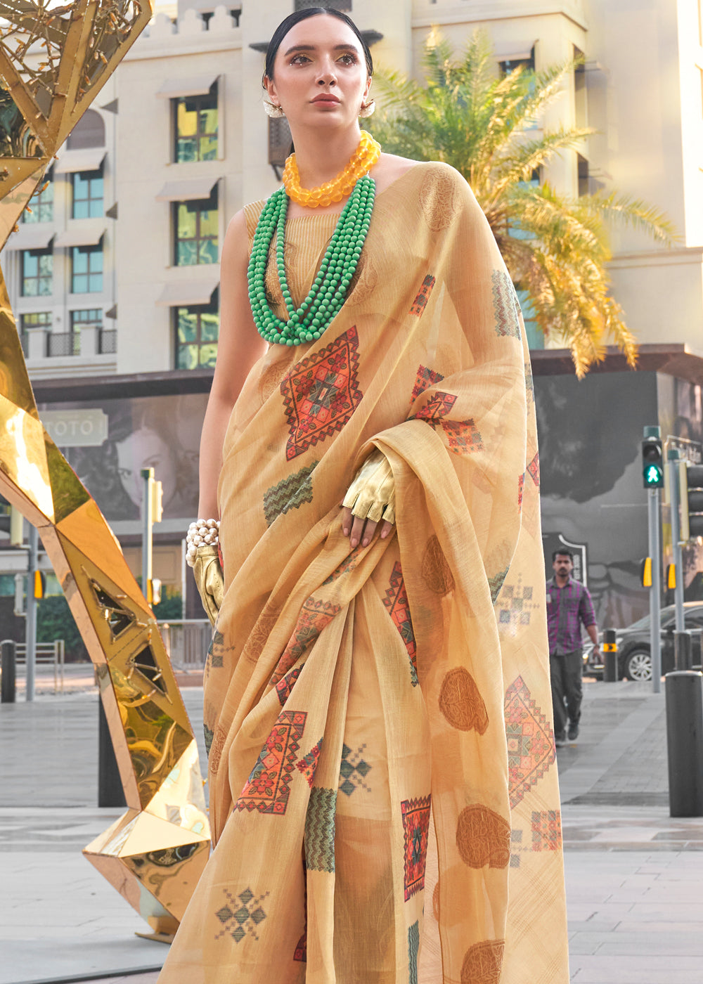 Cream Elegant Linen Silk Saree – Breathable & Stylish with Blouse Piece